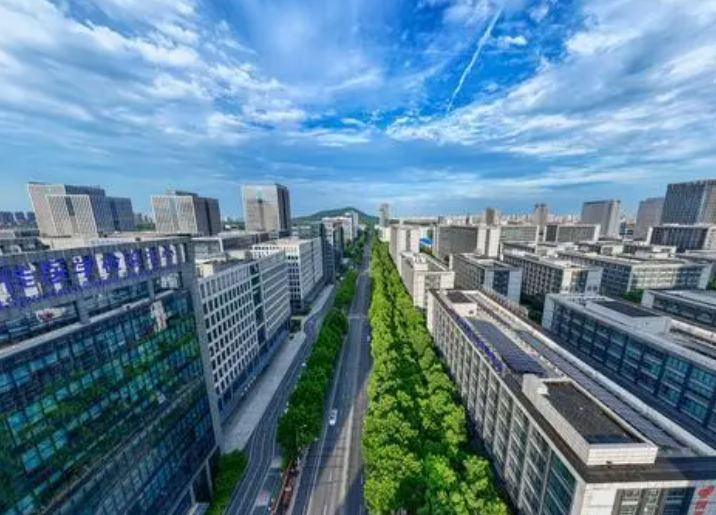 两万亿，是一张合肥自身的“成人礼”答卷。图片